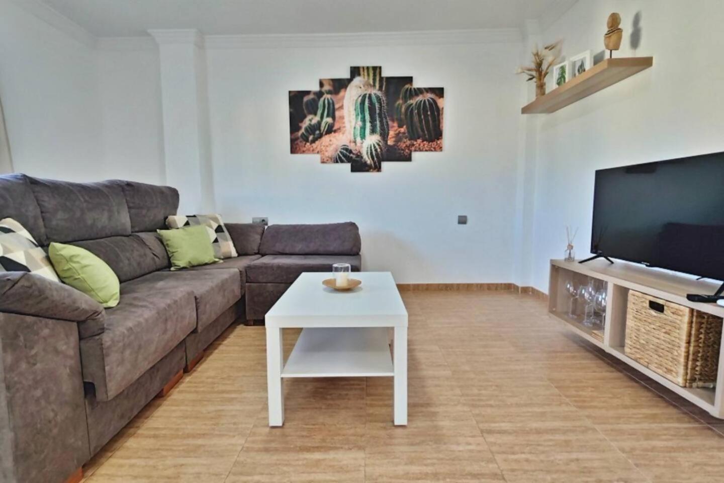 Paseo Larios Apartment Torre Del Mar